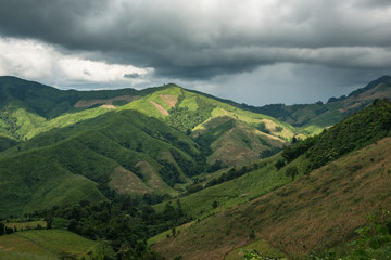 Obraz premium Beautiful mountain view at the north of thailand