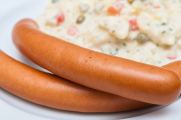 Kartoffelsalat mit Würstchen 