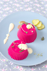 Rote-Bete-Meerrettich-Törtchen	