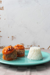 French farce tomatoes recipe (tomatoes stuffed with minced meat)