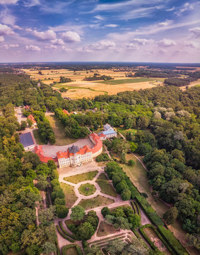 Pałac i park w Rogalinie z lotu ptaka