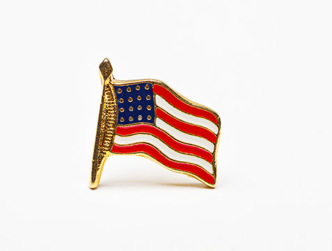 Gold USA flag pin