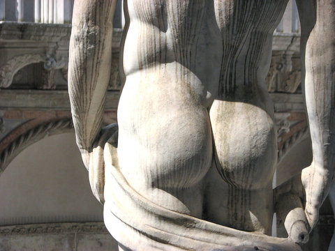 Statue dans le Pais des Doges à Venise, Italie