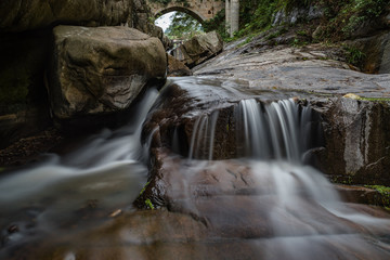 Water flows on the rocks