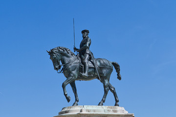 Obraz premium Statue équestre du connétable Anne de Montmorency Chateau de Chantilly , Chantilly France