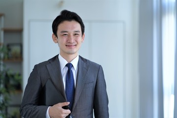 アジア人男性　一人のポートレート