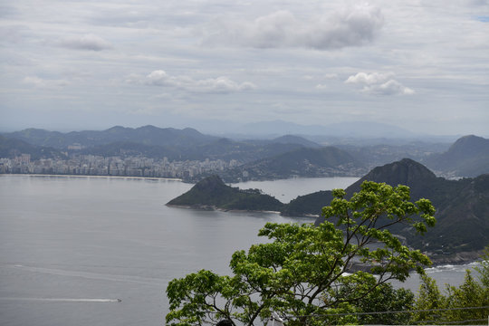panoramic views of Rio de Janeiro from the observation deck of the Sugarloaf