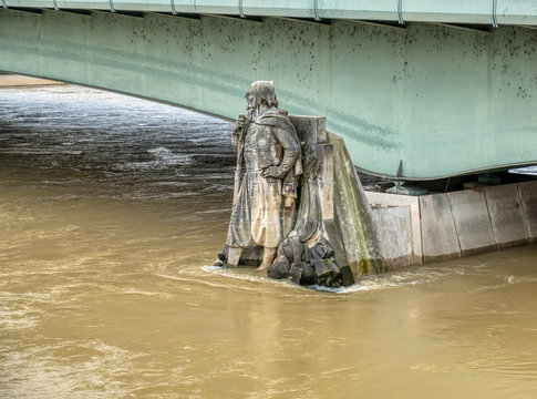 Famous Zouave statue of Pont de Alma in Paris, France. The statue is used as an informal flood marker for the level of the River Seine in Paris.
