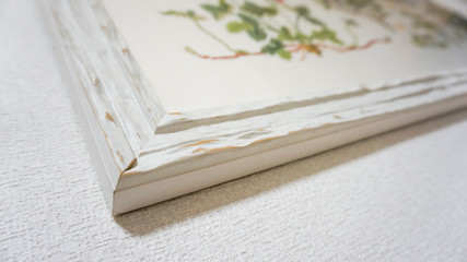 白い木製のフレーム