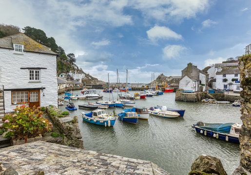  View between cottages, at the historic fishing harbour of Polperro in Cornwall.