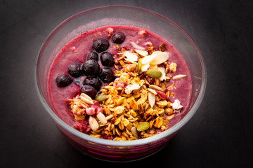 Smoothie bowl with friut and granola