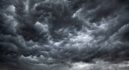 Dark, Ominous Rain Clouds - obrazy, fototapety, plakaty