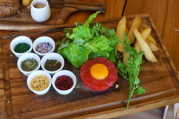Party meat dish in tipy tent
