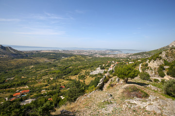 Fototapeta na wymiar View of the city of Zadar from the Klis fortress