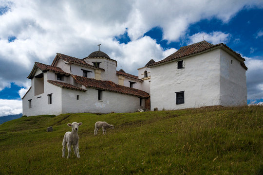 Iglesia abandonada en el municipio de siecha, Cudinamarca,  Colombia