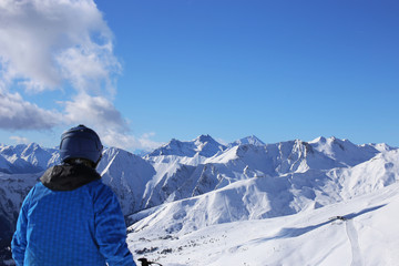 Fototapeta na wymiar Skier enjoying the view