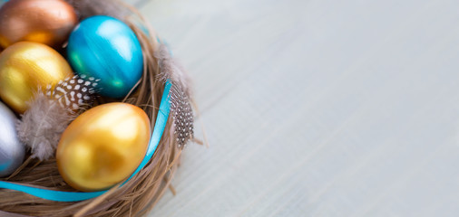 Decorated easter nest with eggs
