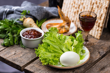 Symbolic of Jewish holiday Pesah