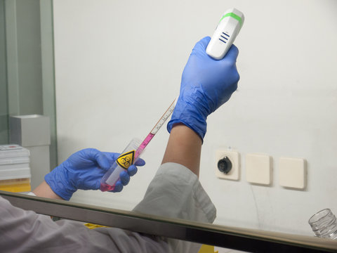 「Fachmann」の画像 17,070 件の Stock 写真、ベクターおよびビデオ Adobe Stock