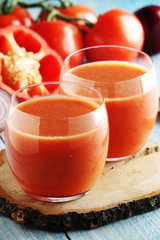 Glasses with vegetable smoothie drink	