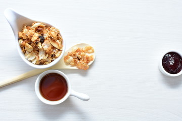 peanuts, soya, coconut, honey, flakes, granola, seeds, nutrition, nuts, grain, vegetarian, oatmeal, fruit, sweet, meal, snack, organic, food, cereal, healthy, breakfast