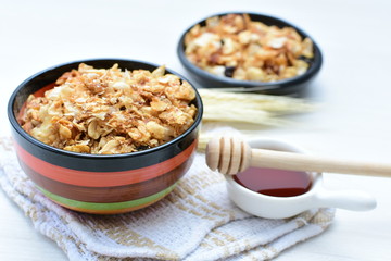 peanuts, soya, coconut, honey, flakes, granola, seeds, nutrition, nuts, grain, vegetarian, oatmeal, fruit, sweet, meal, snack, organic, food, cereal, healthy, breakfast