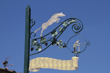  the sign with horse and winegrower of a winery in France