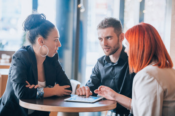 Coffee shop brainstorming