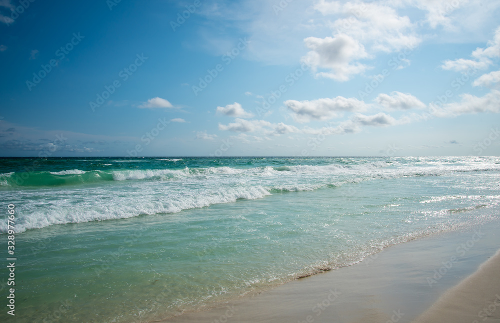 Wall mural Day at Destin Florida Beach 