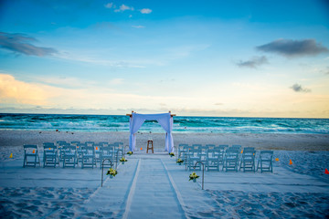 White Beach Wedding in Destin Florida 