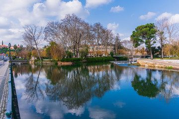 Obraz premium Beautiful views of the falls - Magnificent views of Nabao River in Tomar,Portugal.Tomar is situated on the banks of the Nabao river.