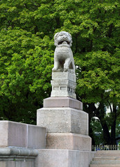 Granite lion sculpture