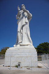 Fototapeta na wymiar Statue of Christ in the port of Havana. Cuba