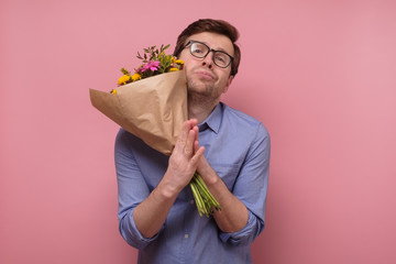 Funny man need a help or forgiveness from his girlfriend.