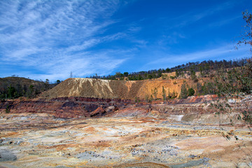 Parque Minero Ríotinto. Peña de Hierro / Riotinto Mining Park. Iron Rock. Nerva. Huelva....