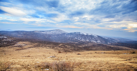 Fototapeta na wymiar panoramic view of nature mountain winter landscape