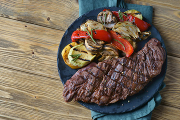 skirt steak with grilled vegetables
