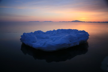 Drift ice © 八幡 和志
