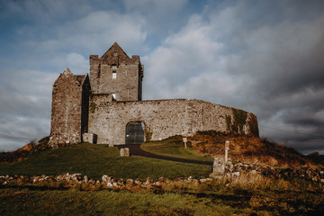 Fototapeta premium Irland - Dunguaire Castle