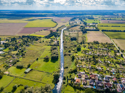 L&uuml;bz Elde