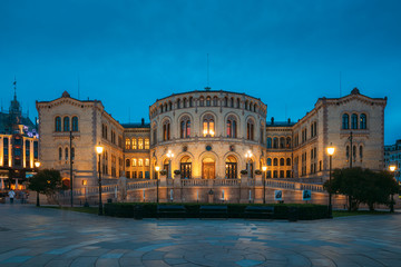 Obraz premium Oslo, Norway. Night View Of Storting Building. Parliament Of Norway Building