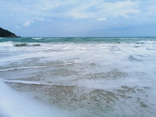 Fototapeta premium Sky and sea with wave.