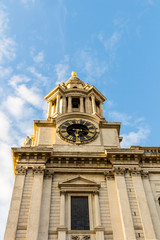 Fototapeta na wymiar St Pauls Cathedral clock and clock tower.London, England