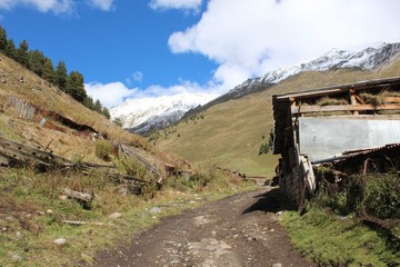 Start of way to waterfall
