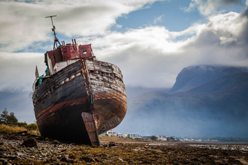 Corpach shipwreck at Loch Linnhe