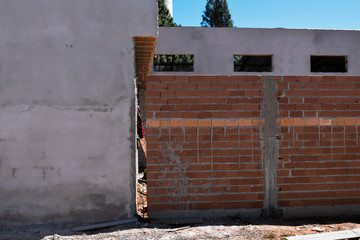 Parede de concreto em construção