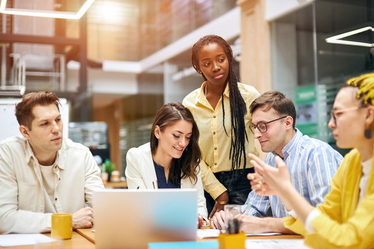 young stylish people sharing with knowledge , information at the meeting. close up photo