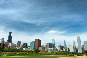 Fototapeta premium City view from Grant Park Chicago