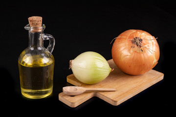 Onion syrup for colds and flu. A natural drug that kills respiratory viruses and bacteria.