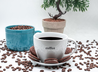 Obraz na płótnie Canvas Coffee bean in cup